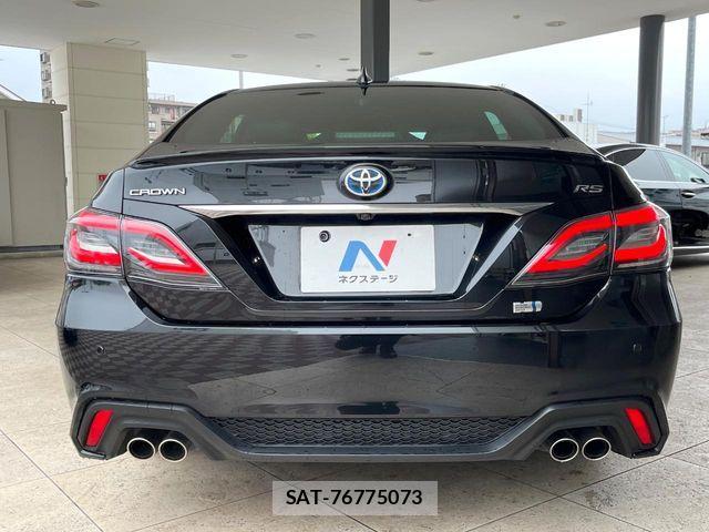 Toyota CROWN SEDAN 2021-07 6903675-14
