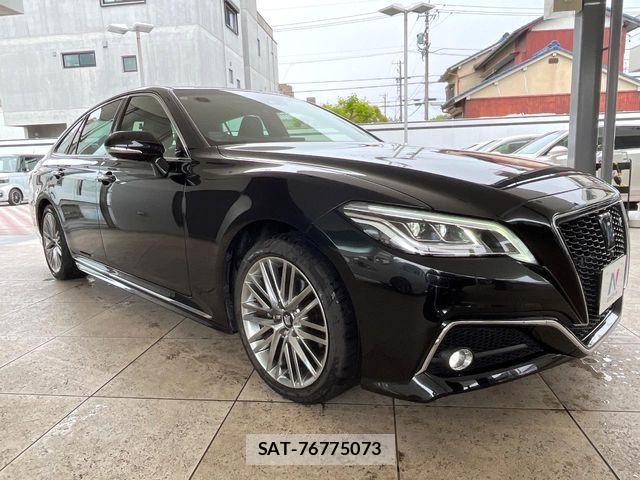Toyota CROWN SEDAN 2021-07 6903675-15