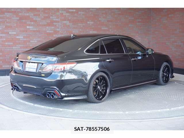 Toyota CROWN SEDAN 2021-11 6903672-4