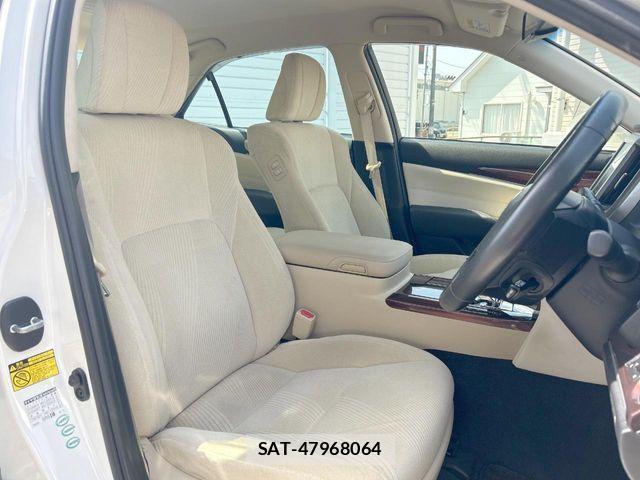 Toyota CROWN SEDAN 2013-03 6903713-10