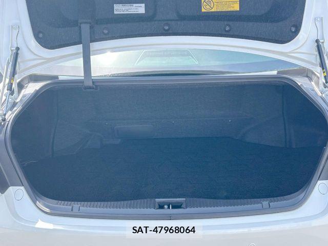 Toyota CROWN SEDAN 2013-03 6903713-12