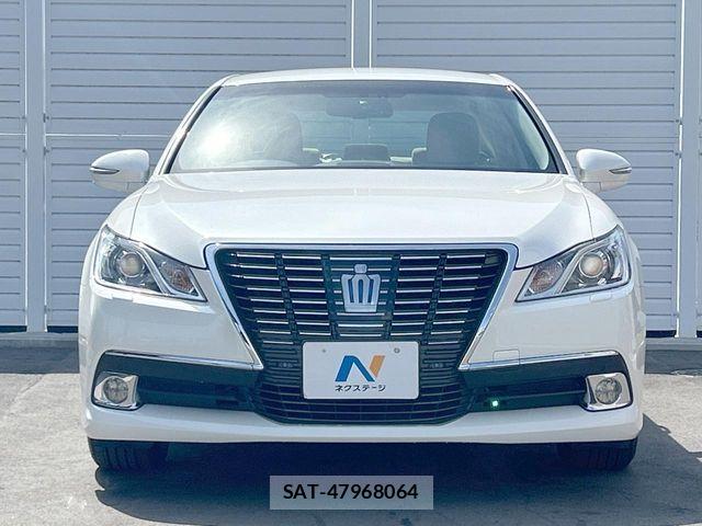Toyota CROWN SEDAN 2013-03 6903713-15