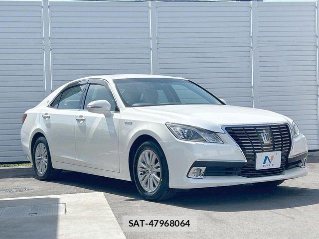 Toyota CROWN SEDAN 2013-03 6903713-17