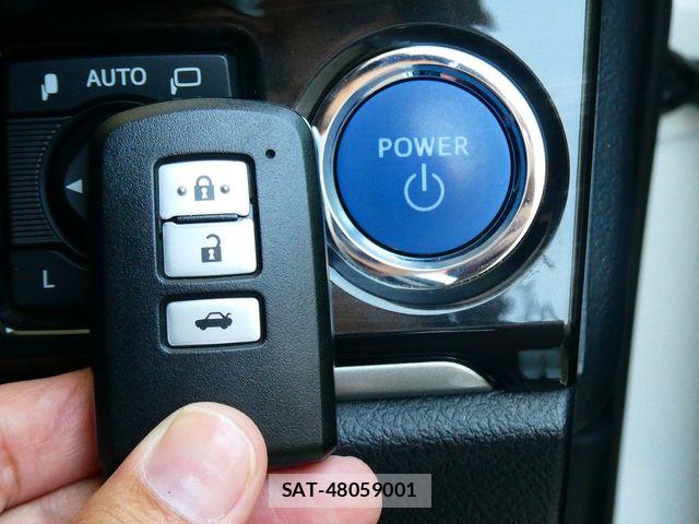 Toyota CROWN SEDAN 2016-10 6903689-18