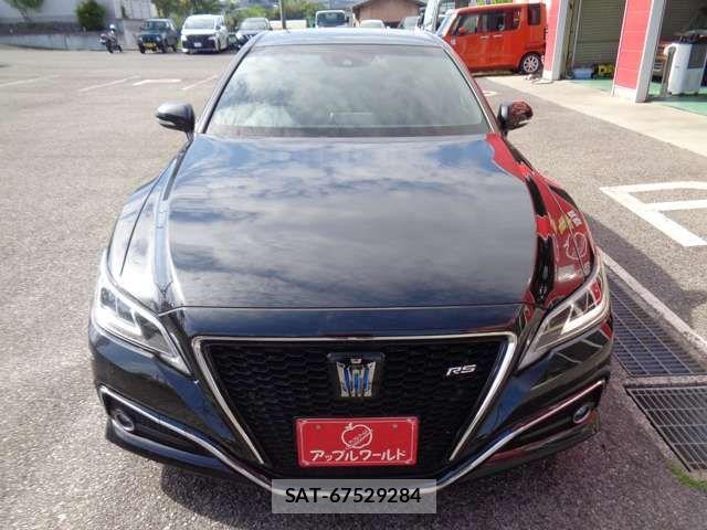 Toyota CROWN SEDAN 2019-05 6903688-1