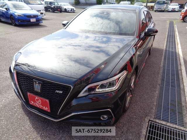 Toyota CROWN SEDAN 2019-05 6903688-2