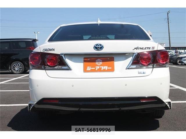Toyota CROWN SEDAN 2016-04 6903697-10