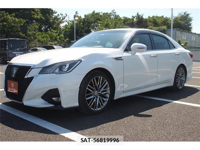 Toyota CROWN SEDAN 2016-04 6903697-13