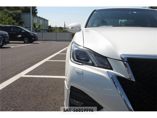 Toyota CROWN SEDAN 2016-04 6903697-16