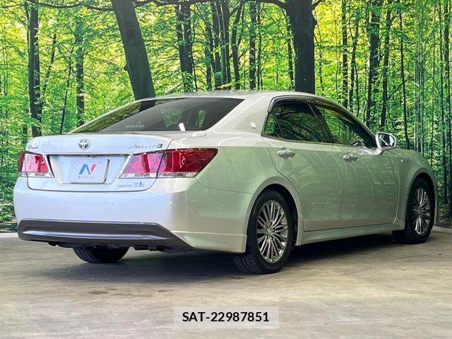 Toyota CROWN SEDAN 2013-07 6903719-16