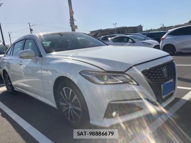 Toyota CROWN SEDAN 2018-11 6903712-0