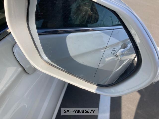 Toyota CROWN SEDAN 2018-11 6903712-15