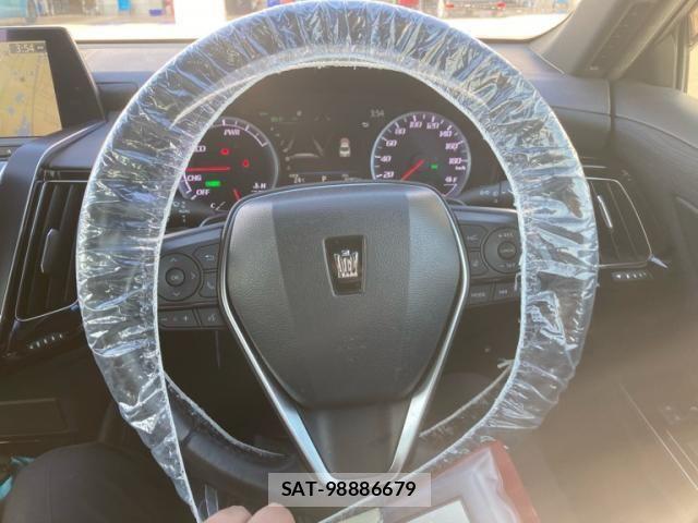 Toyota CROWN SEDAN 2018-11 6903712-20