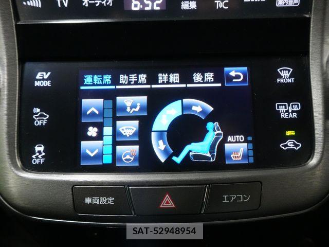 Toyota CROWN SEDAN 2016-06 6992787-14