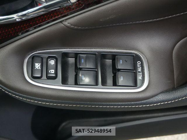 Toyota CROWN SEDAN 2016-06 6992787-18