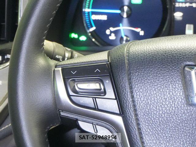 Toyota CROWN SEDAN 2016-06 6992787-20