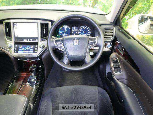 Toyota CROWN SEDAN 2016-06 6992787-6