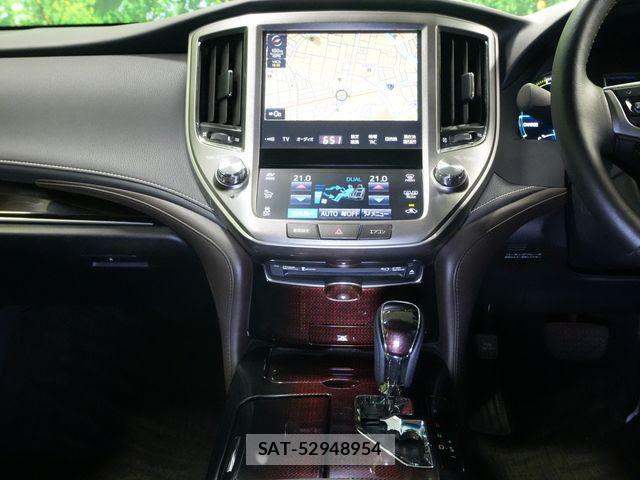Toyota CROWN SEDAN 2016-06 6992787-8