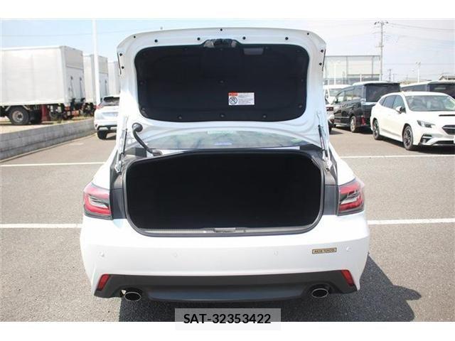 Toyota CROWN SEDAN 2021-03 6992776-26