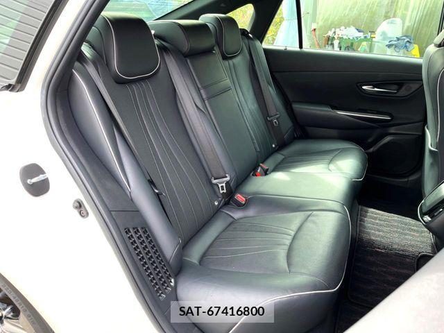 Toyota CROWN SEDAN 2019-07 6992761-13