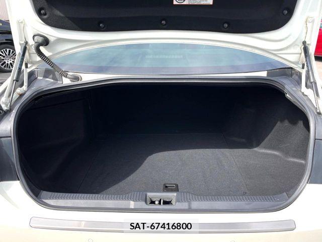 Toyota CROWN SEDAN 2019-07 6992761-14