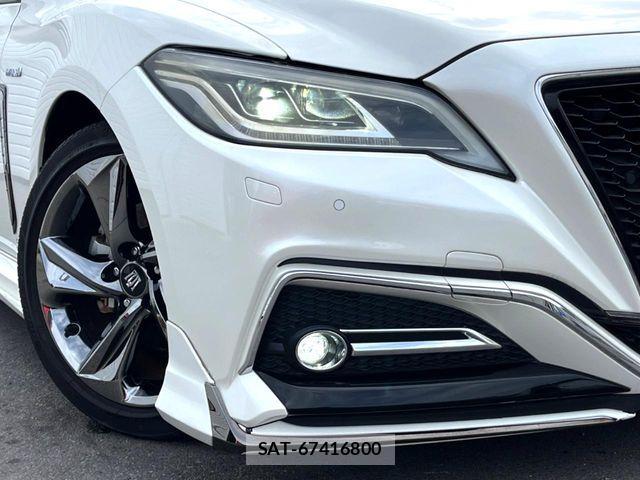 Toyota CROWN SEDAN 2019-07 6992761-15