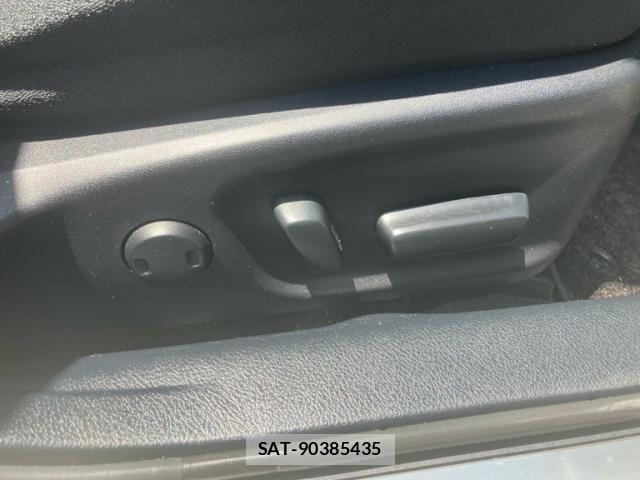 Toyota CROWN SEDAN 2013-07 6992799-13