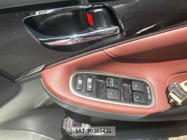 Toyota CROWN SEDAN 2013-07 6992799-18