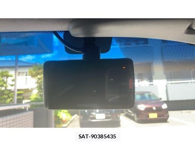 Toyota CROWN SEDAN 2013-07 6992799-24