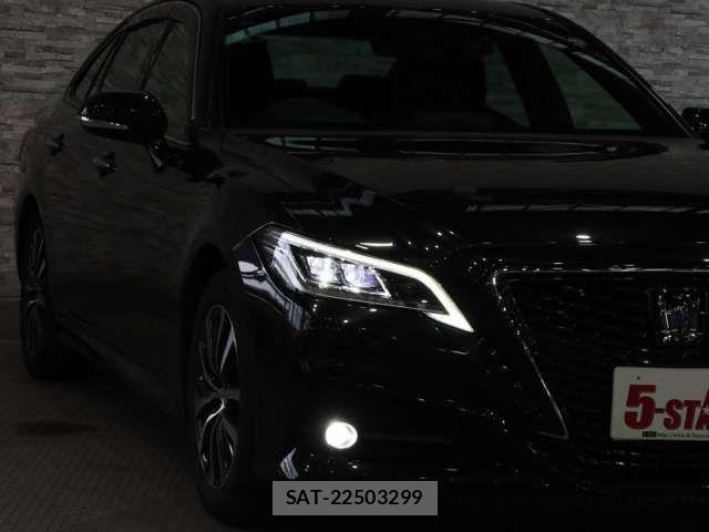 Toyota CROWN SEDAN 2020-10 6992766-15