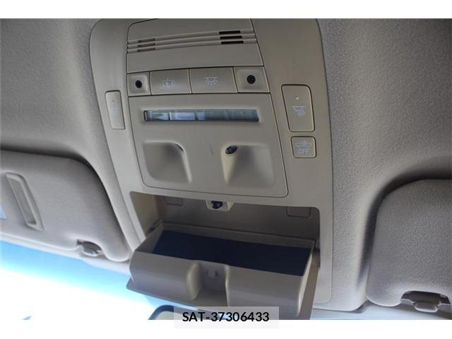 Toyota CROWN SEDAN 2016-01 6992780-24