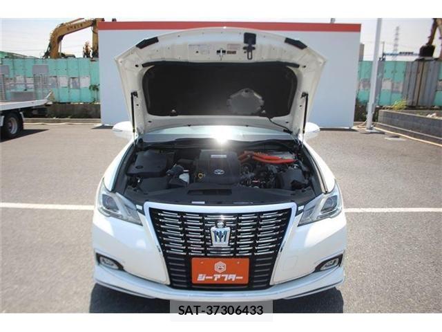Toyota CROWN SEDAN 2016-01 6992780-28