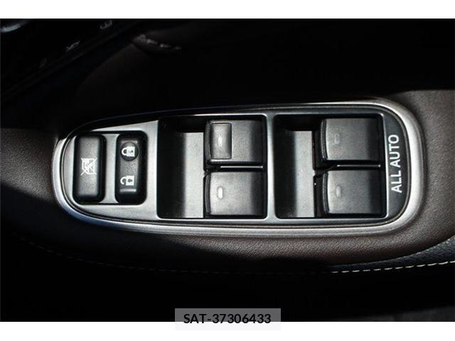 Toyota CROWN SEDAN 2016-01 6992780-3