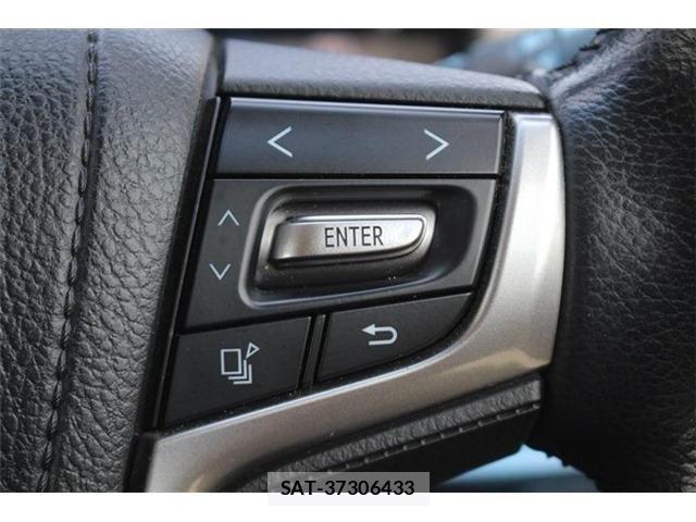 Toyota CROWN SEDAN 2016-01 6992780-4
