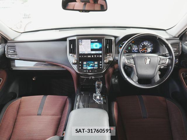 Toyota CROWN SEDAN 2014-01 6992829-1