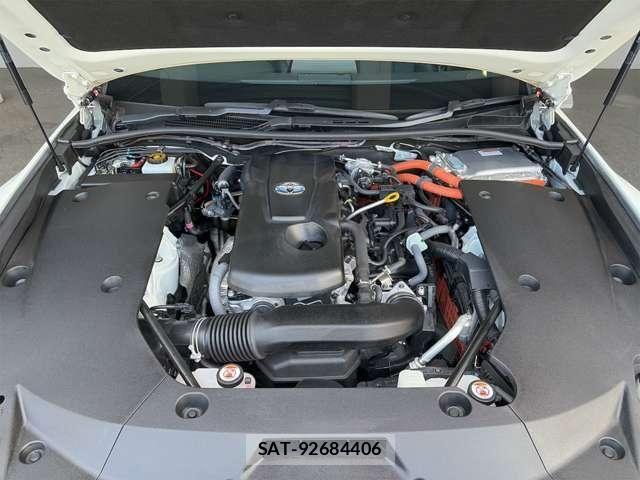 Toyota CROWN SEDAN 2020-03 6992764-17