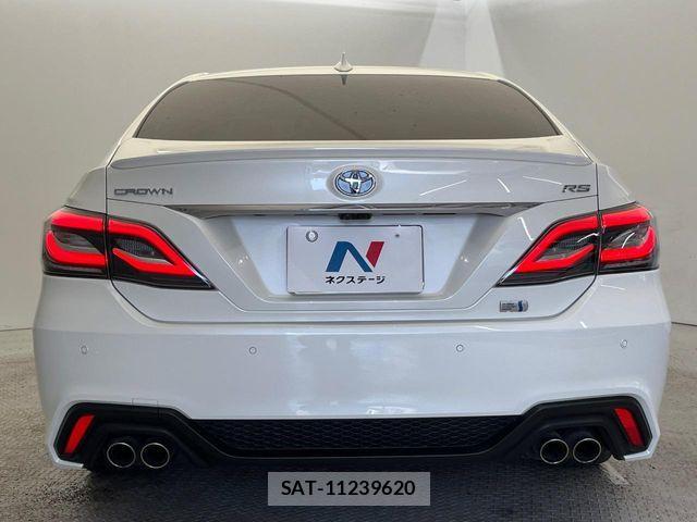 Toyota CROWN SEDAN 2019-04 6992765-17