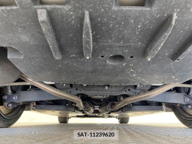 Toyota CROWN SEDAN 2019-04 6992765-18
