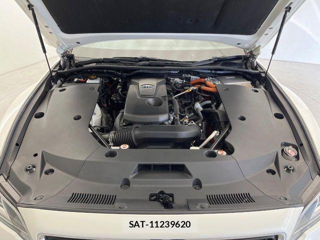 Toyota CROWN SEDAN 2019-04 6992765-19