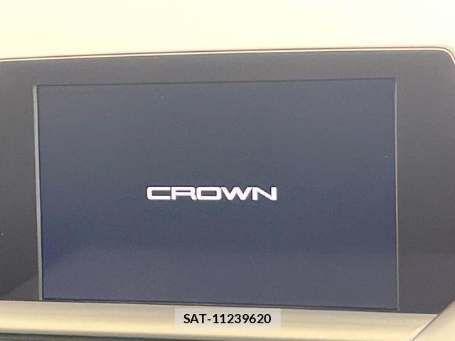 Toyota CROWN SEDAN 2019-04 6992765-7