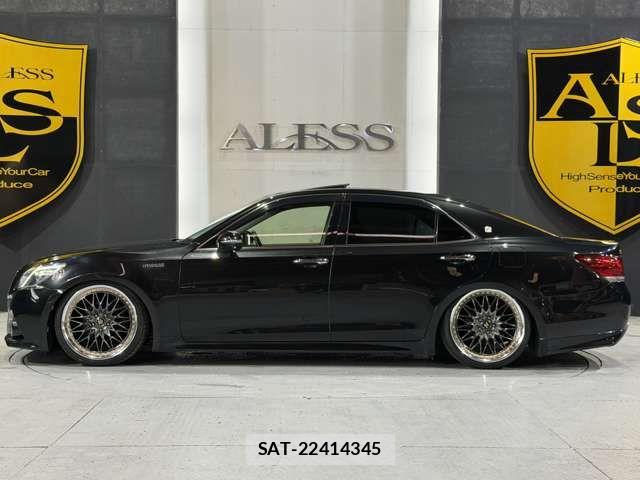 Toyota CROWN SEDAN 2013-07 6992781-9