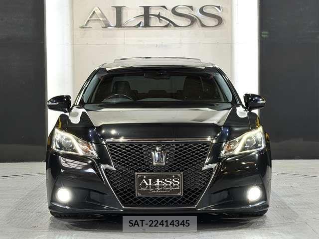 Toyota CROWN SEDAN 2013-07 6992781-12