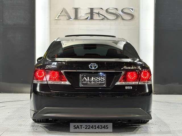 Toyota CROWN SEDAN 2013-07 6992781-14