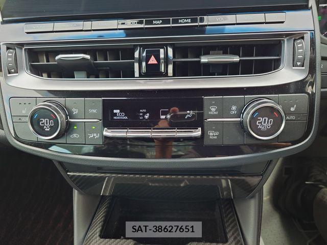 Toyota CROWN SEDAN 2021-04 6992759-16