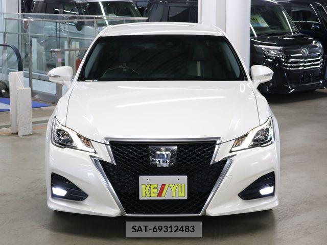 Toyota CROWN SEDAN 2017-06 6992768-4