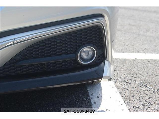 Toyota CROWN SEDAN 2019-04 6992778-17
