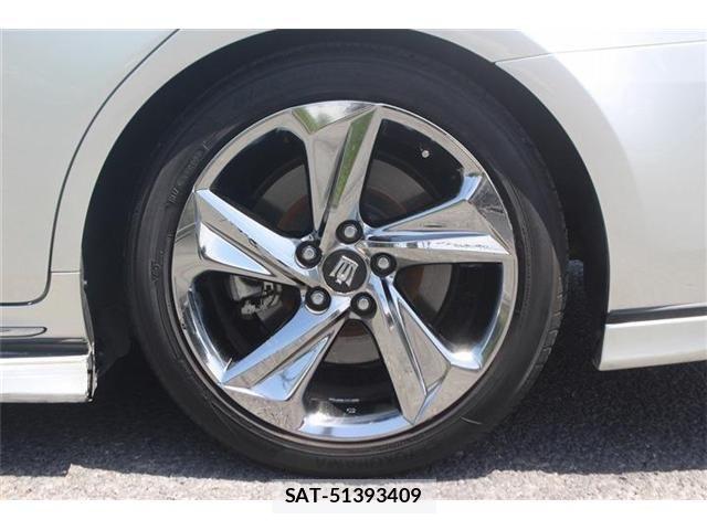 Toyota CROWN SEDAN 2019-04 6992778-26