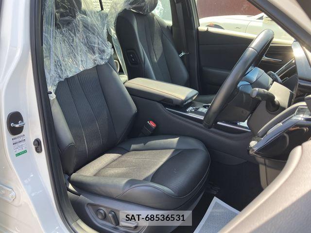 Toyota CROWN SEDAN 2020-09 6992763-11