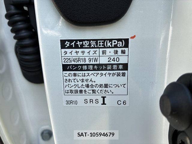 Toyota CROWN SEDAN 2019-03 7020260-25