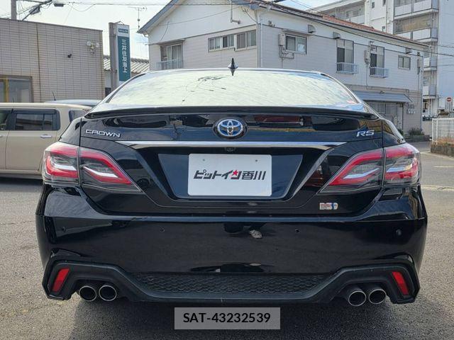 Toyota CROWN SEDAN 2019-07 7020264-9
